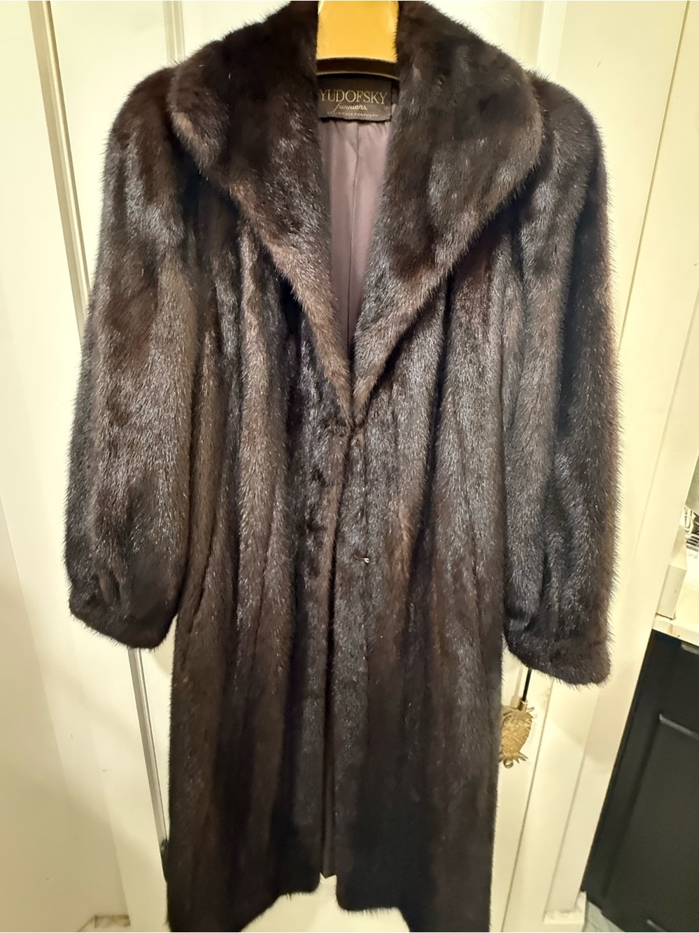 Vintage Yudofsky Furriers Full Length Dark Brown Mink Fur Coat - Picture 5 of 16